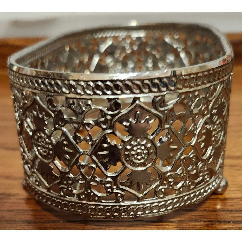 Vintage Silver Tone Filigree Oval Basket Decorative Metal Vanity Caddy 6 Inch